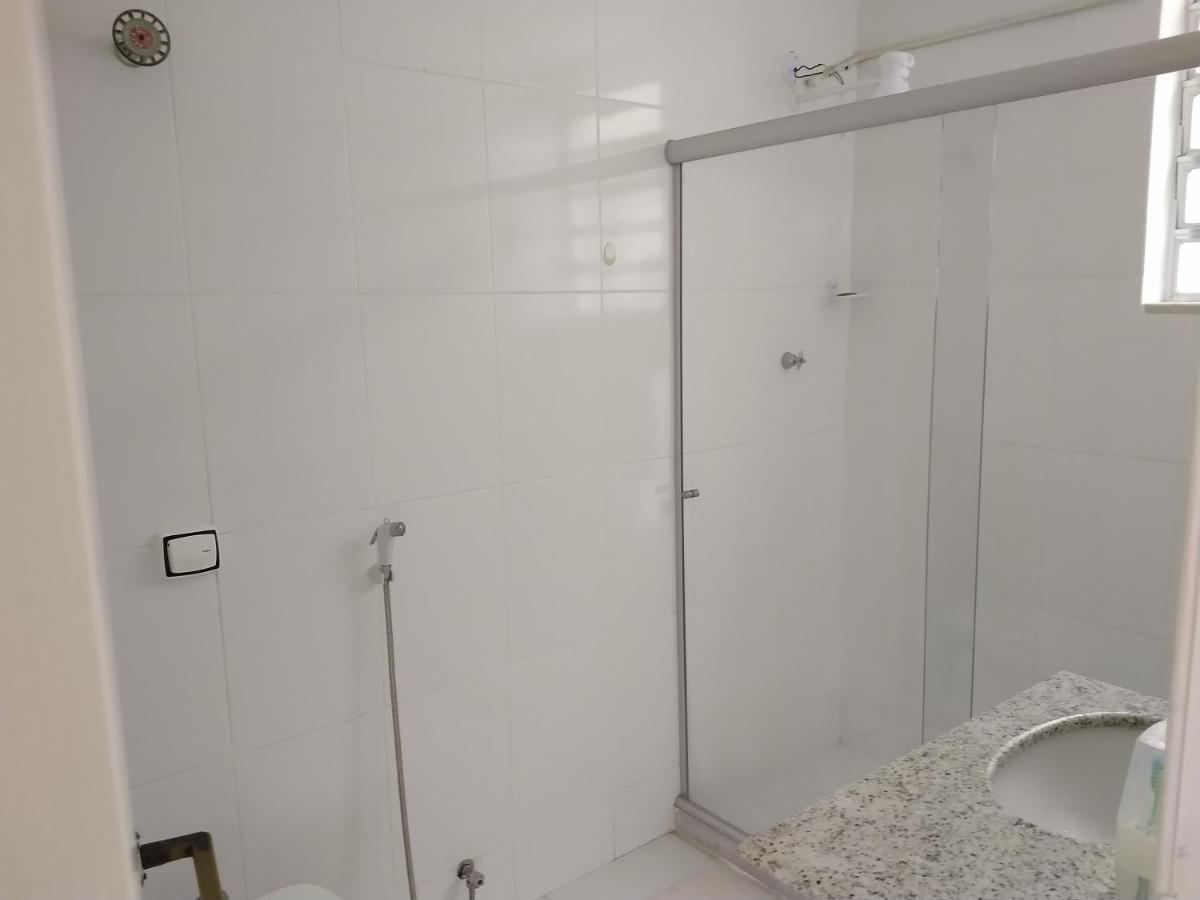 Apartamento Aconchegante No Centro De Кабу-Фріу Екстер'єр фото